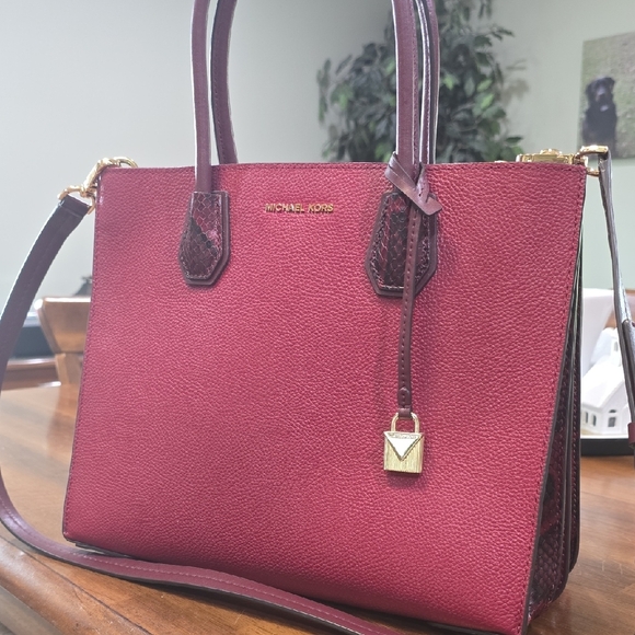 Michael Kors Burgundy Mercer Leather Tote Bag EUC